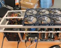 Cryptocurrency mining farms - operating principle and relevance What do Bitcoin card farms look like?